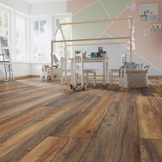 Official Kronotex Harbour Oak laminate room image